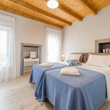 Dimitrios Old Town * Rethimno