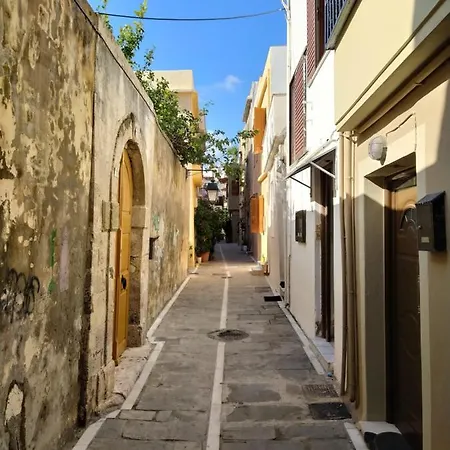 Dimitrios Old Town شقة *
