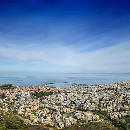 Dimitrios Old Town * 罗希姆诺